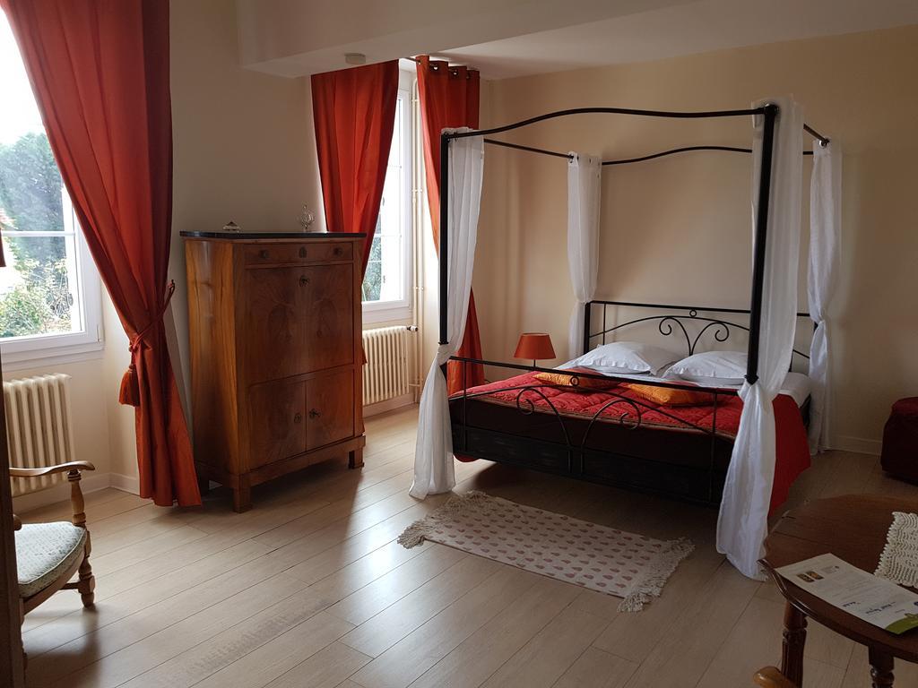 Comme A La Maison Bed & Breakfast Tours-sur-Marne Екстериор снимка